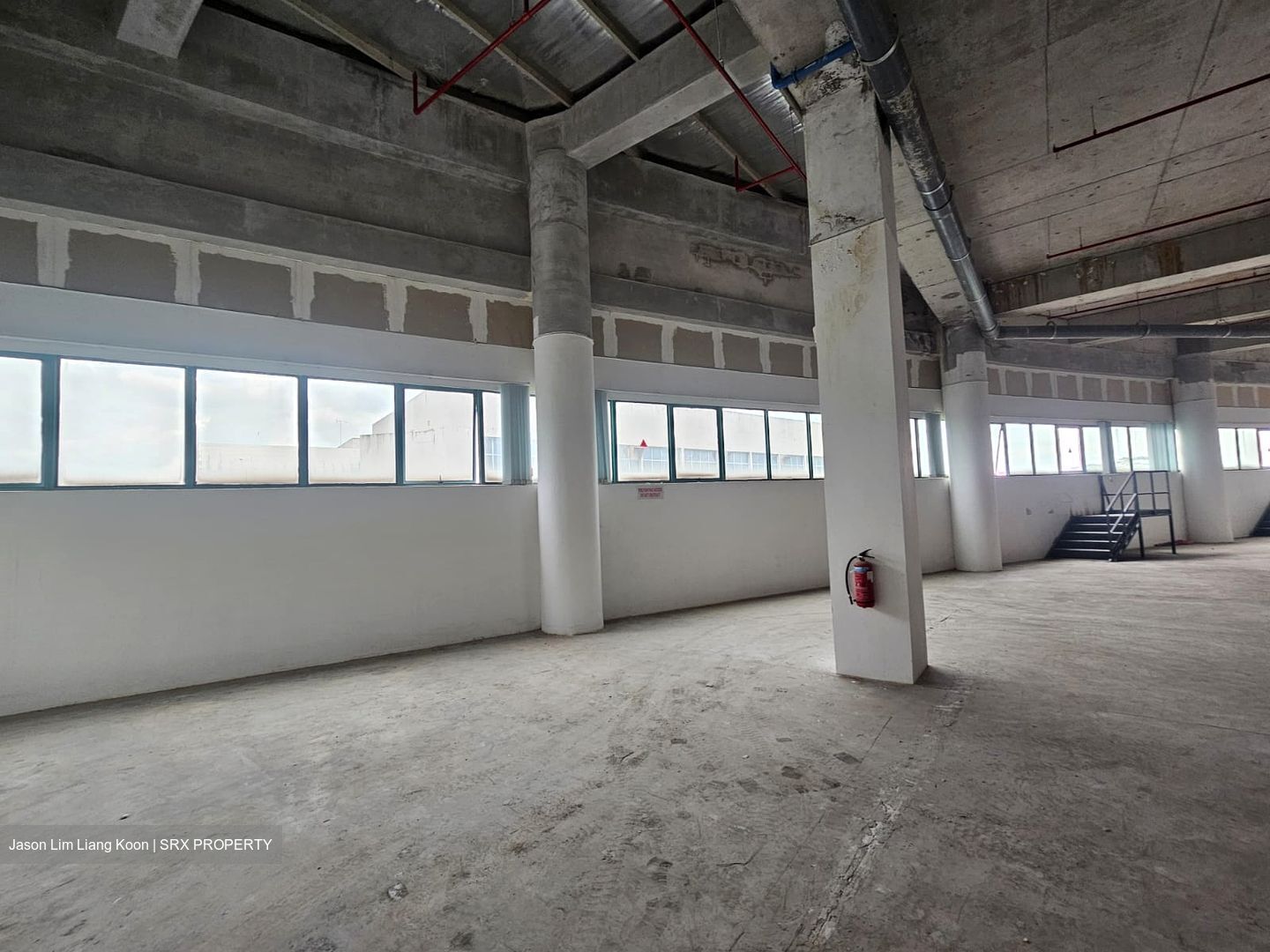 International Furniture Centre (D25), Factory #452547921